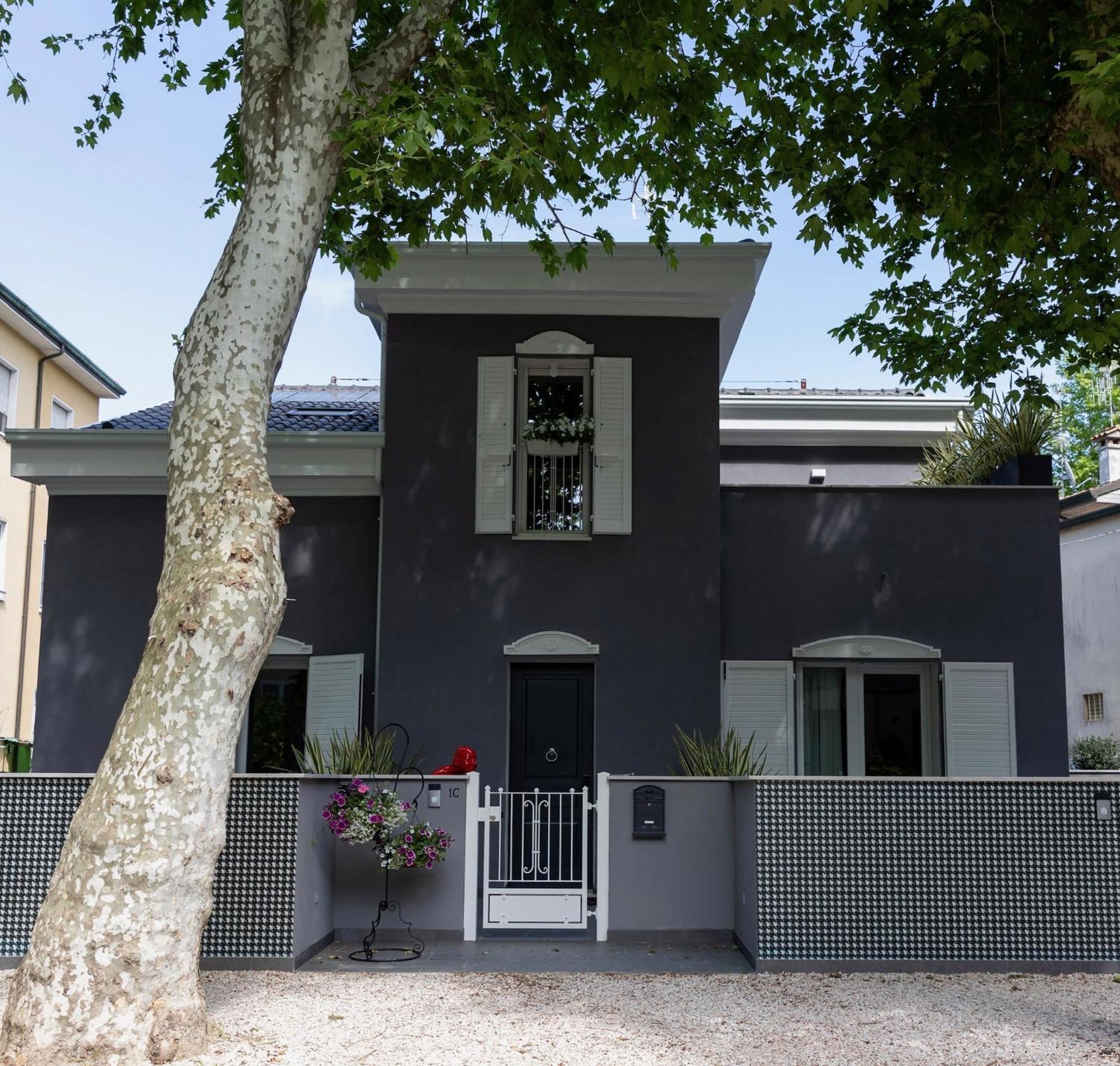 Villa Monti Suites&Aparts Cesenatico Eksteriør bilde