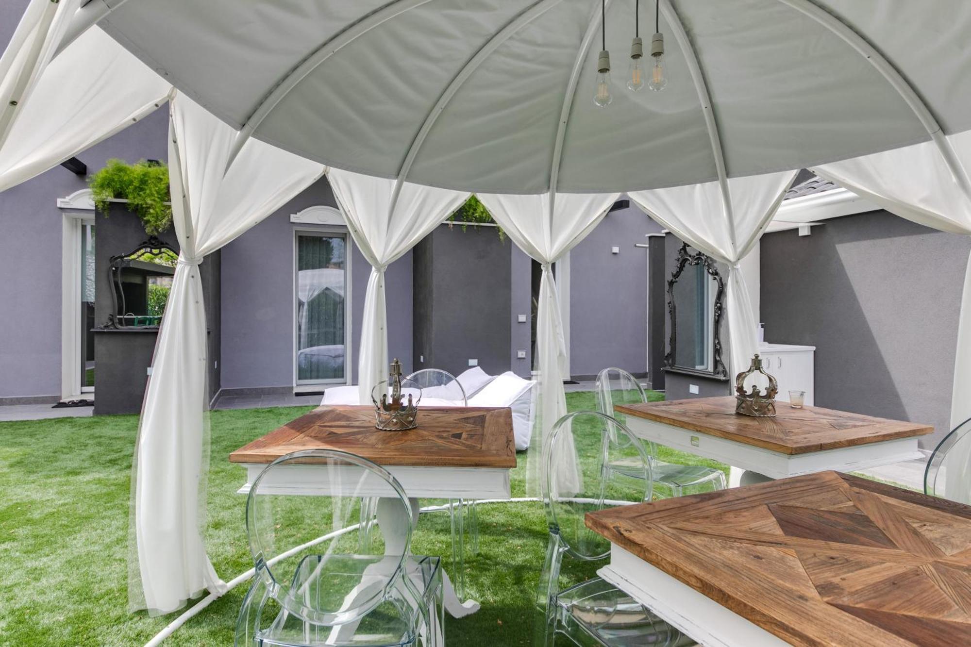 Villa Monti Suites&Aparts Cesenatico Eksteriør bilde