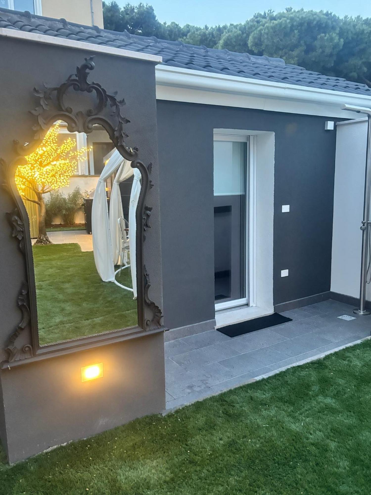 Villa Monti Suites&Aparts Cesenatico Eksteriør bilde