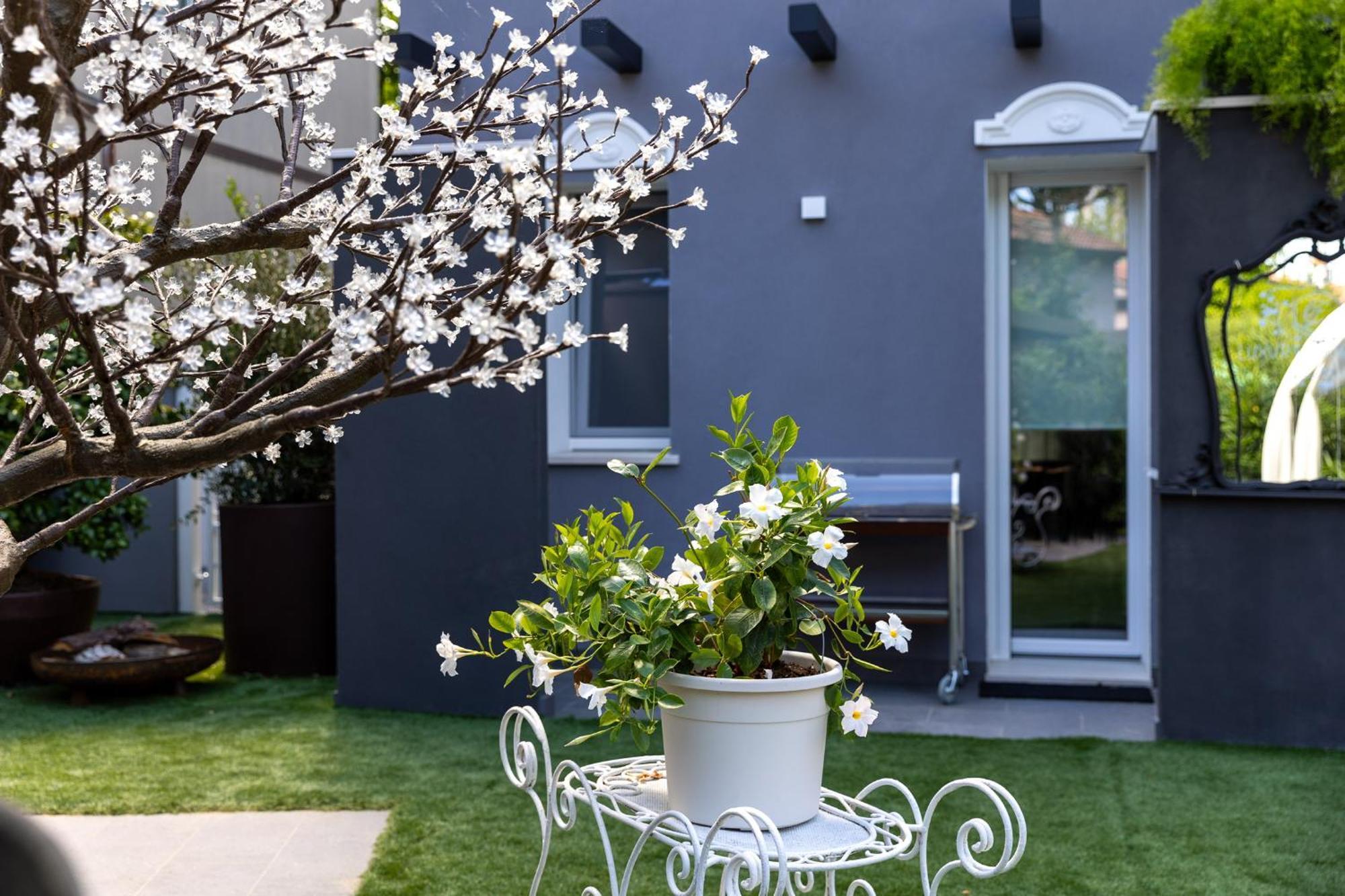 Villa Monti Suites&Aparts Cesenatico Eksteriør bilde